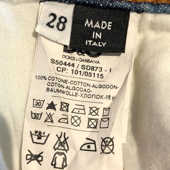 Dolce & Gabbana destroyed denim cut off shorts - Picture 14 of 14